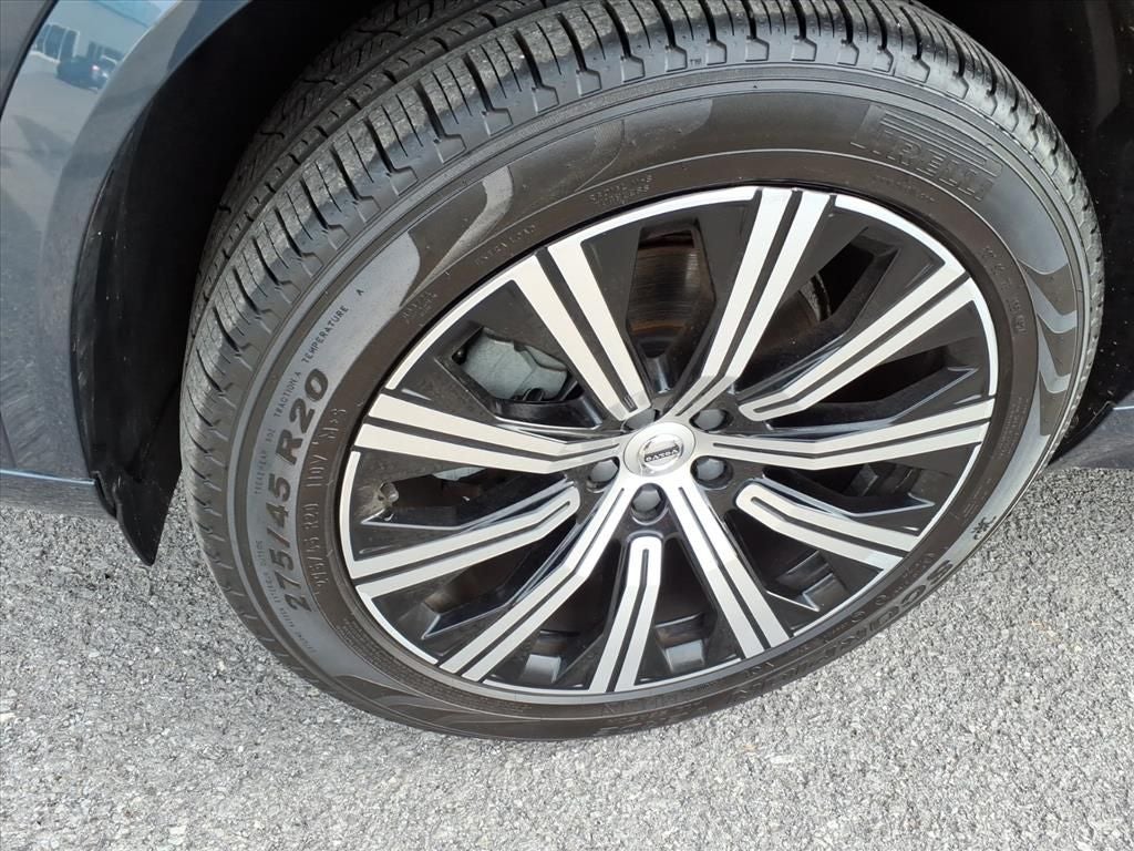 2022 Volvo XC90 T6 Inscription