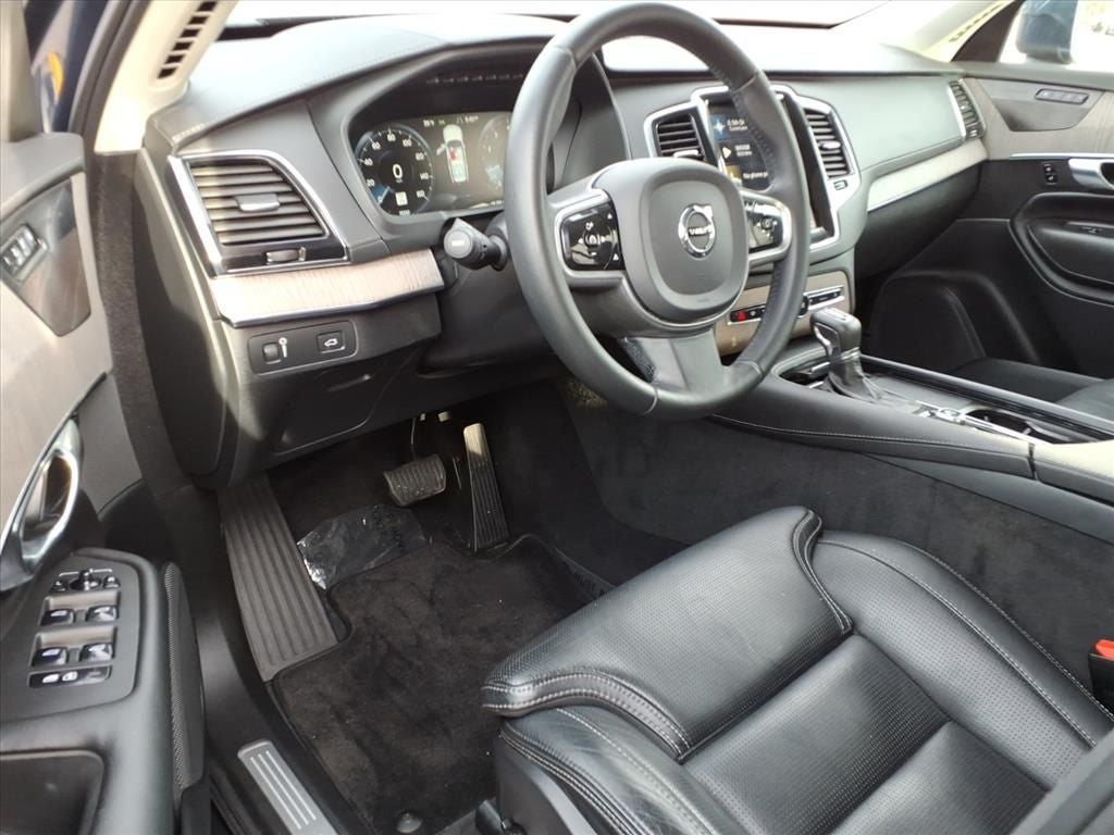 2022 Volvo XC90 T6 Inscription