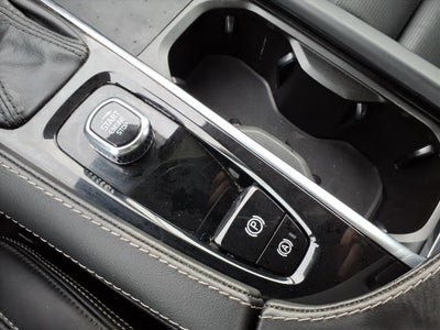 2022 Volvo XC90 T6 Inscription