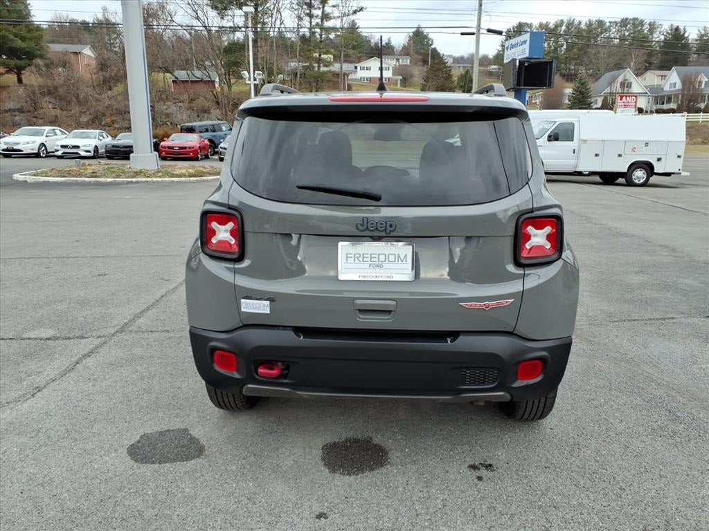 2021 Jeep Renegade Trailhawk